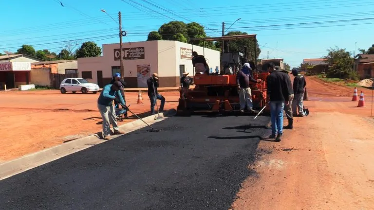 Prefeitura investe em infraestrutura urbana na Avenida Guaporé, no Bairro Próspero.