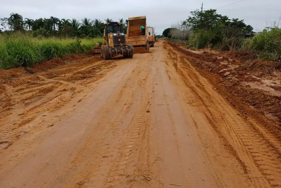 Linha 15 de Novembro, em Porto Velho, recebe melhorias de infraestrutura