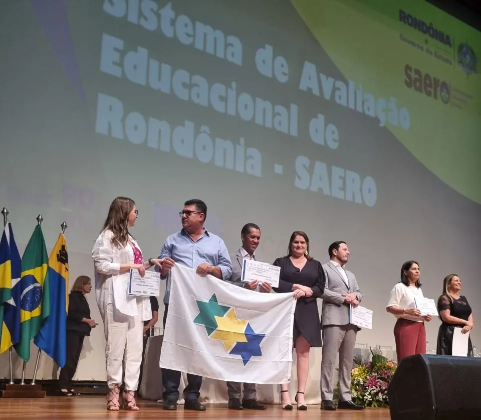 Escolas de Ji-Paraná são premiadas pela qualidade do ensino