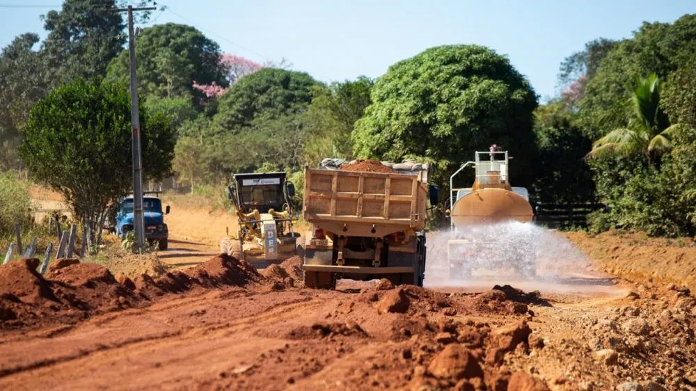 Rodovia-455 recebe serviços de recuperação e melhoria, em Machadinho d’Oeste