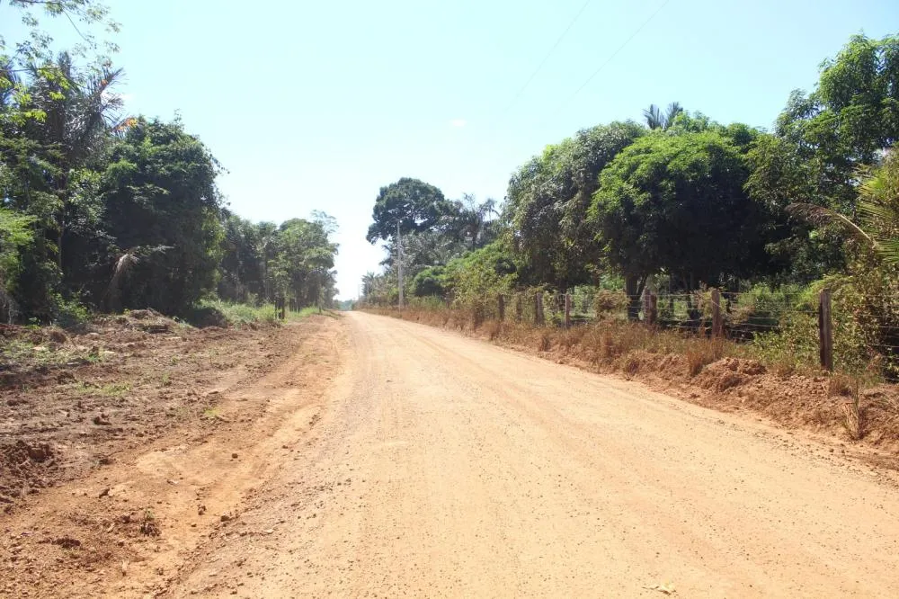 Prefeitura de Porto Velho recupera mais de 10 km de vias rurais e proporciona melhores condições de tráfego e segurança aos usuários