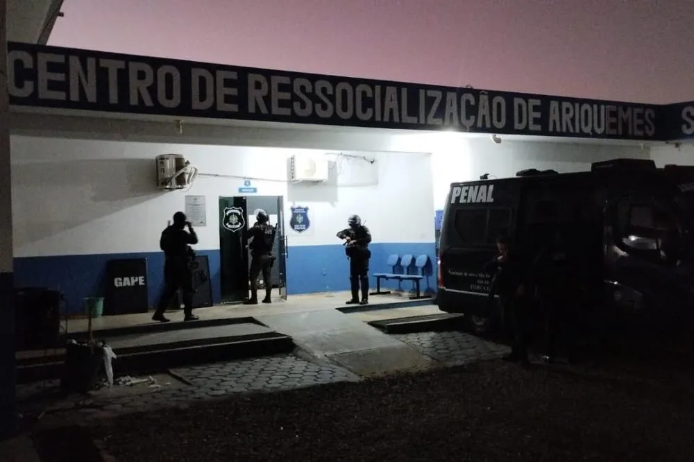Operação “Status praesens” reforça segurança em unidade prisional de Ariquemes