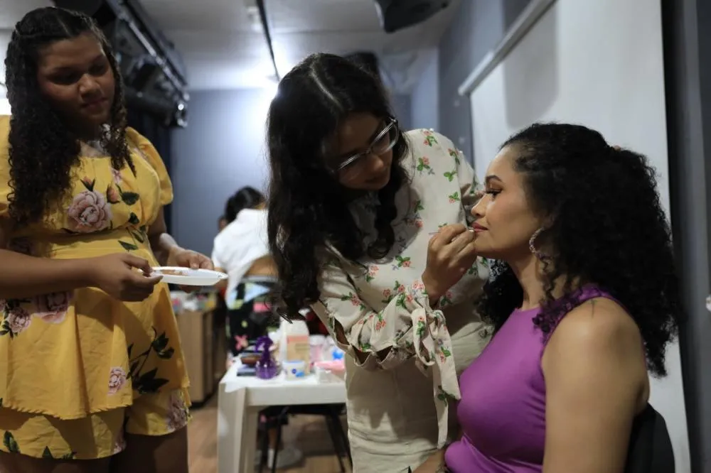 Prefeitura realiza atividade voltada a mulheres no residencial Morar Melhor
