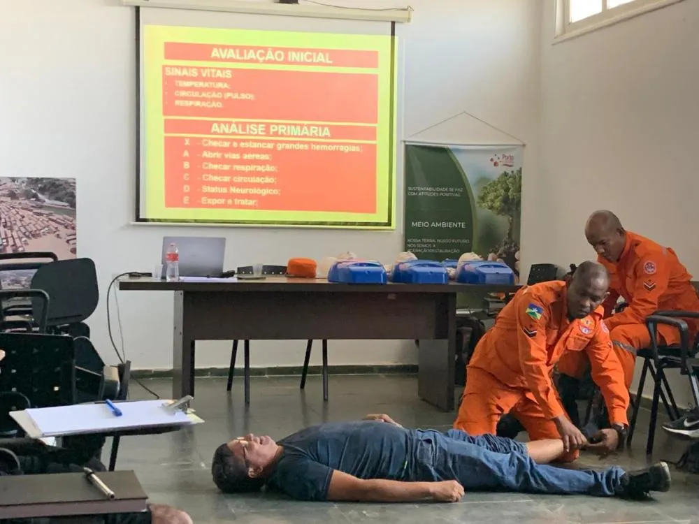 Funcionários do Porto de Porto Velho recebem treinamento para formação de brigadistas