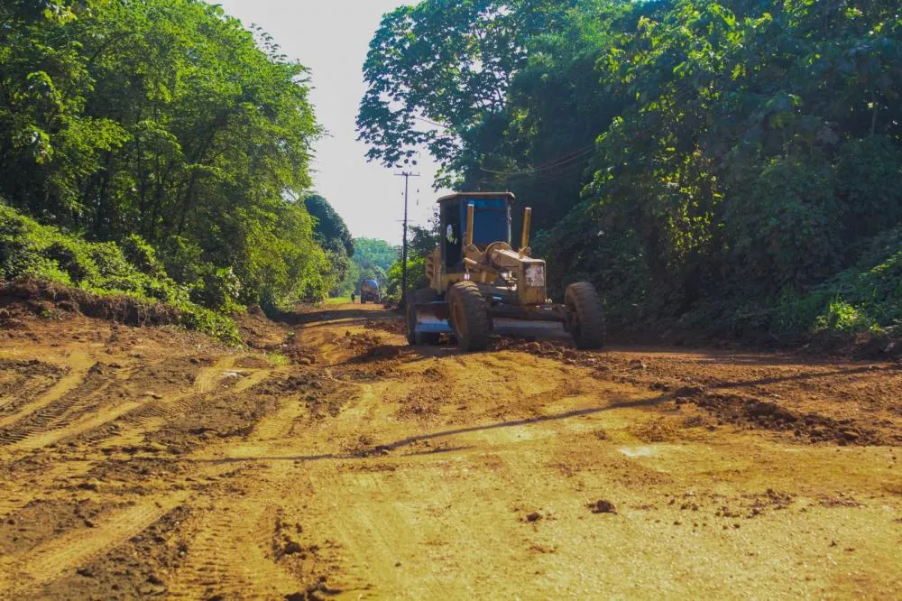 Prefeitura de Porto Velho trabalha na recuperação da Estrada do Belmont
