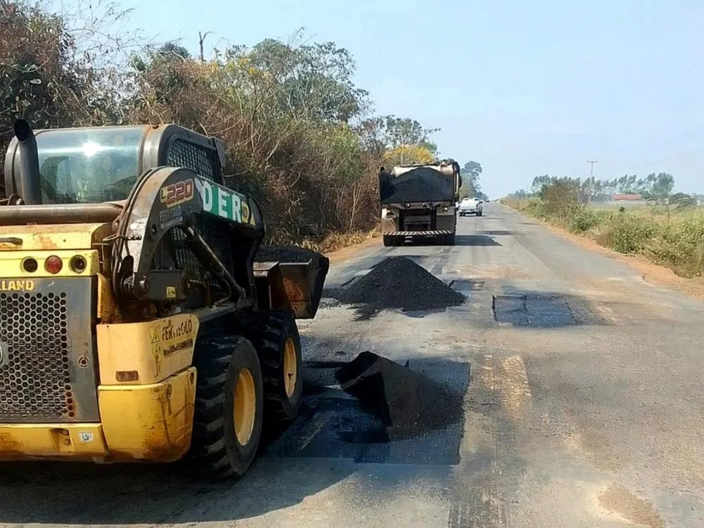 Rodovia-205 recebe trabalho de recuperação em 66 quilômetros de asfalto, em Cujubim
