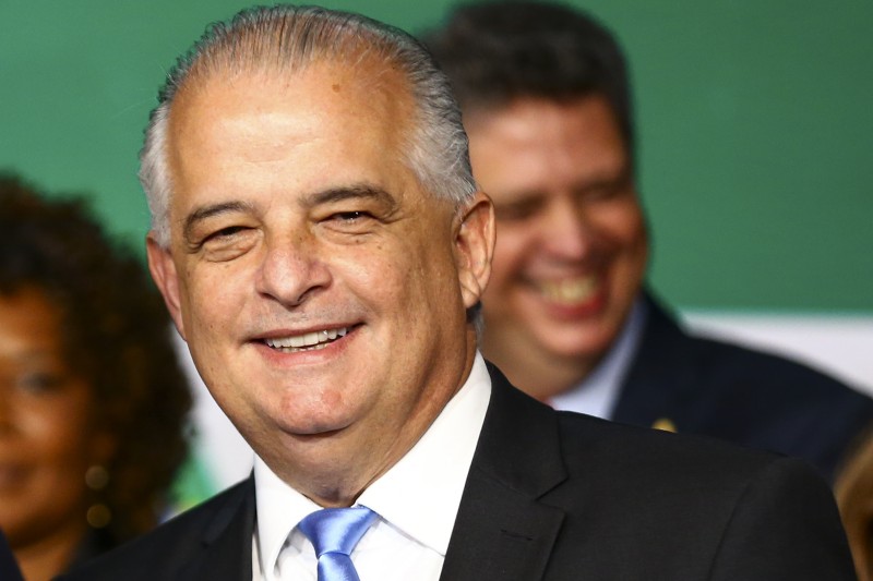 Márcio França assume Ministério de Portos e Aeroportos