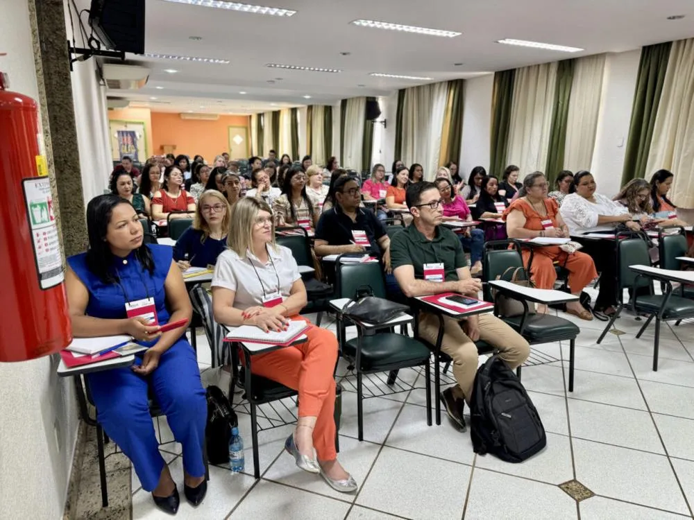Governo de RO avança na política de alfabetização com encontro do Programa de Avaliação