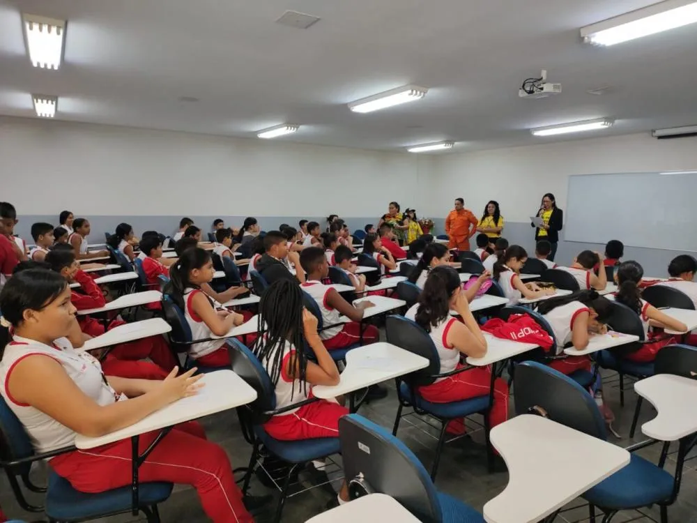 Aula inaugural do projeto “Agente Mirim da Cidadania no Trânsito” é promovida pelo Detran