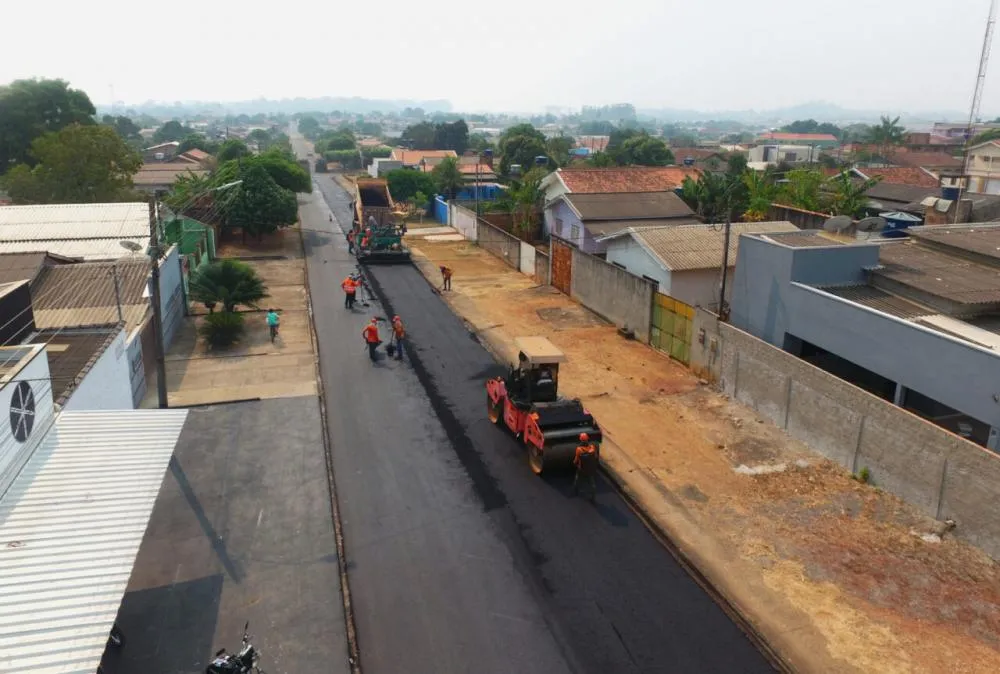 Ouro Preto do Oeste recebe obras de asfalto do governo de Rondônia