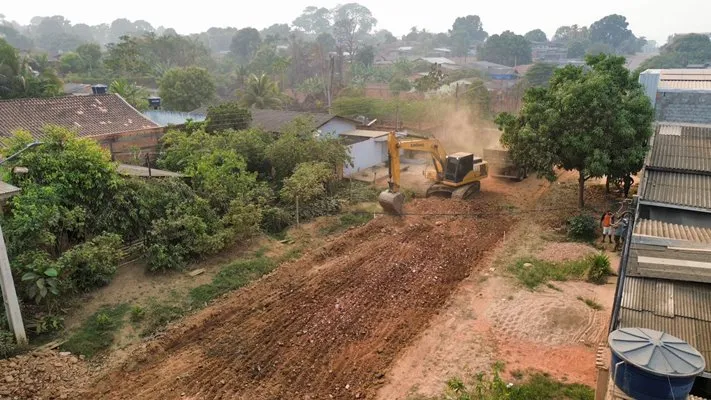 Iniciadas obras para asfaltamento de ruas no bairro Bela Vista