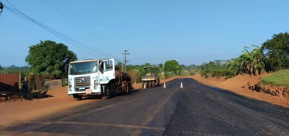 Distrito de Vila Marcão recebe pavimentação asfáltica com recursos do governo de Rondônia