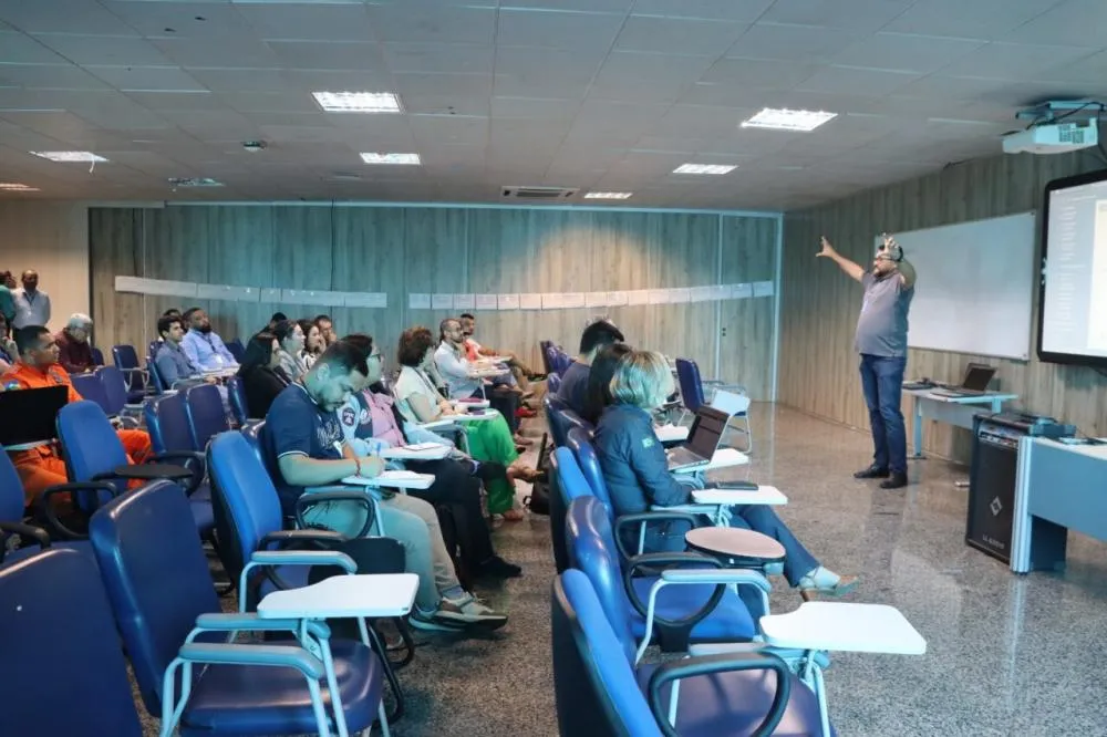 Oficinas sobre Plano de Desenvolvimento Estadual Sustentável acontecem na Escola de Governo