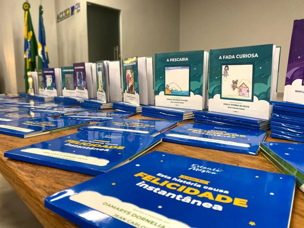 Projeto de escrita transforma alunos em autores em Jaru