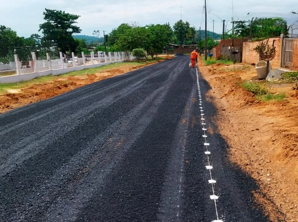 Campo Novo de Rondônia recebe mais de 3.300 quilômetros de capa asfáltica com obras de infraestrutura urbana