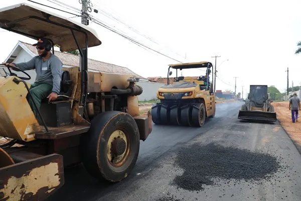 Prefeitura segue com as obras de pavimentação asfáltica