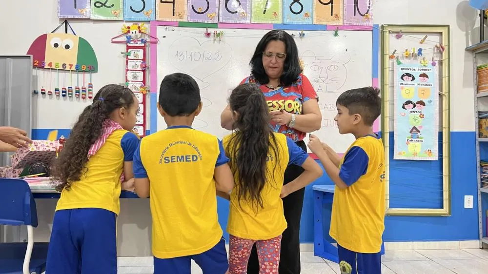 Prefeitura alerta para chamada escolar que começa nesta terça-feira (26)