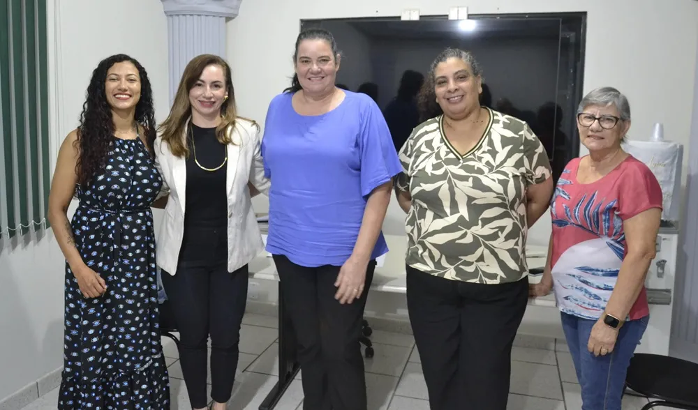 Nova mesa diretora do Conselho Municipal dos Direitos da Mulher é eleita