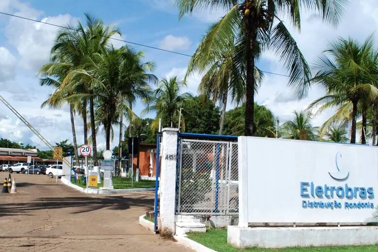 Esperança: ex-funcionários da Eletrobras buscam justiça após privatização e demissões