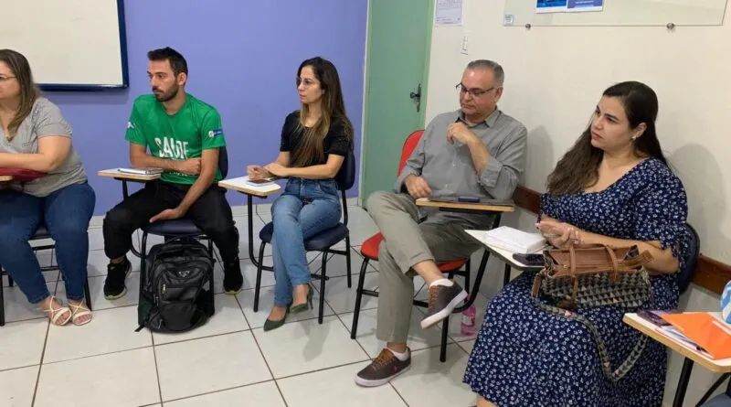 Profissionais de saúde participam de Roda de Conversa em Rolim de Moura