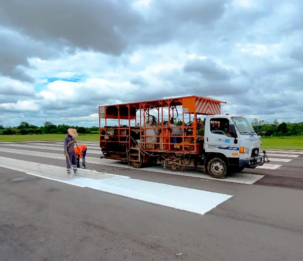 Governo de Rondônia revitaliza sinalização na pista de pouso e decolagem do aeroporto de Ji-Paraná
