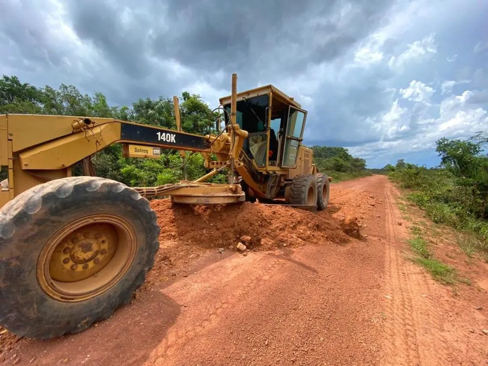 Manutenção e recuperação da RO-135 entre os distritos de Porto Rolim do Guaporé e Izidolândia são concluídas