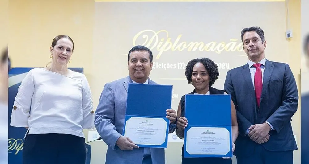 Justiça Eleitoral de Rondônia diploma candidatos eleitos de Candeias do Jamari