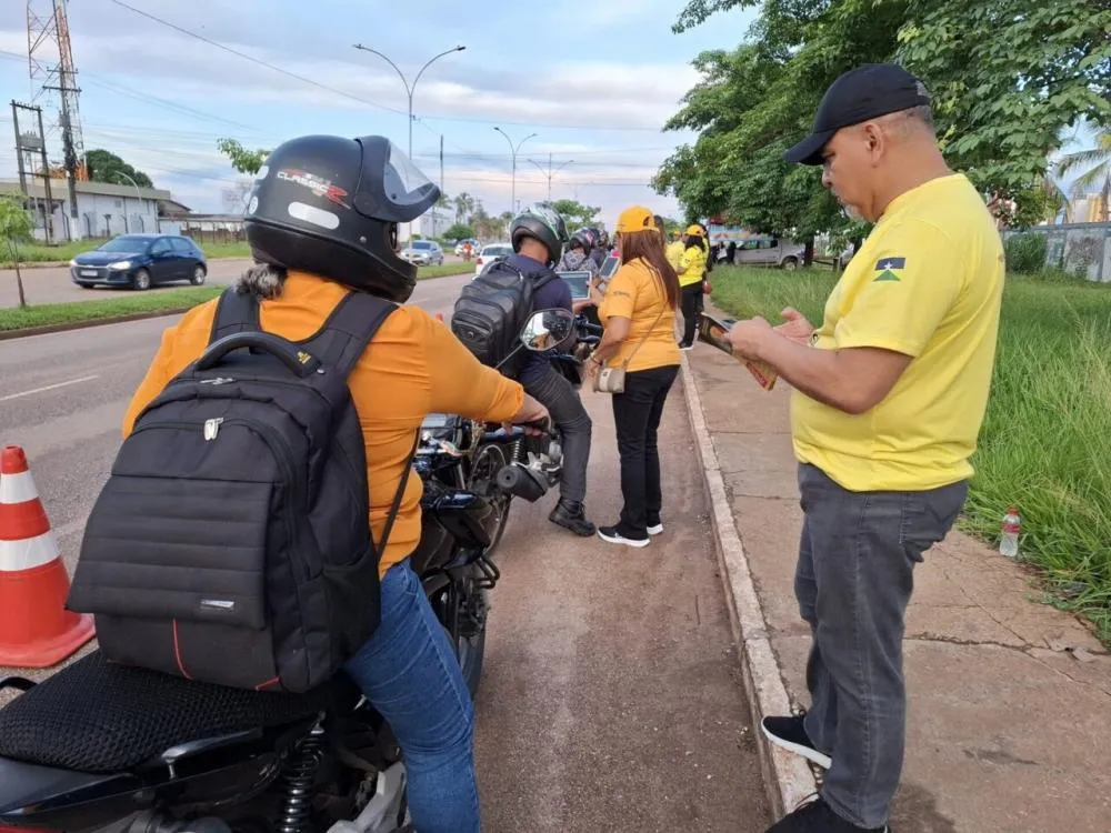Campanha “Álcool e Direção” é realizada semanalmente para sensibilizar condutores