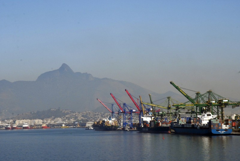 Porto do Rio vai reajustar tarifas congeladas desde 2016
