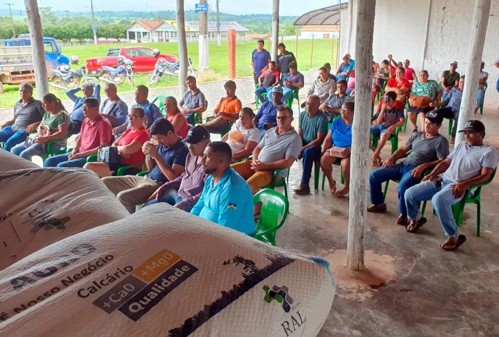 Calcário dolomítico é entregue a produtores rurais e comunidade indígena da região da Zona da Mata