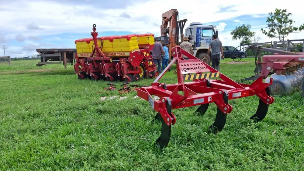 Emenda do deputado Alex Redano chega para fortalecimento da produção rural em Theobroma