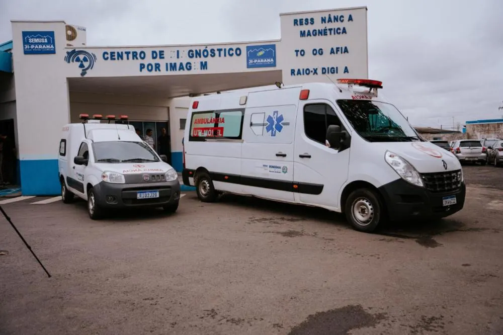 Governo de Rondônia fortalece saúde pública em Ji-Paraná com entrega de ambulâncias e insumos médicos