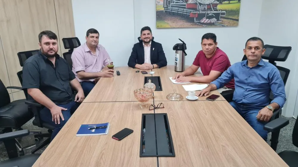 Deputado Jean Mendonça libera recursos para compra de equipamentos hospitalares em Cabixi 
