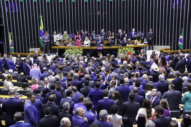 Congresso abre trabalhos legislativos e recebe mensagem de Lula nesta quinta