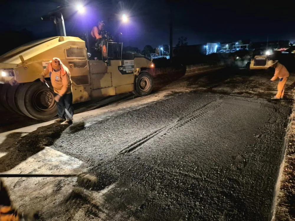 Manutenção na RO-383, região Zona da Mata, é intensificada pelo governo de RO mesmo durante o Carnaval