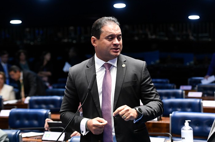 Senado cria frente parlamentar de apoio ao saneamento básico