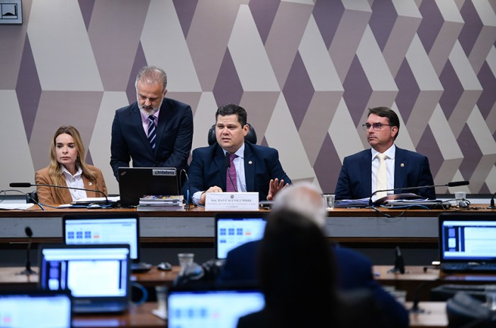 CCJ vai debater em audiência pública alterações ao Estatuto do Desarmamento