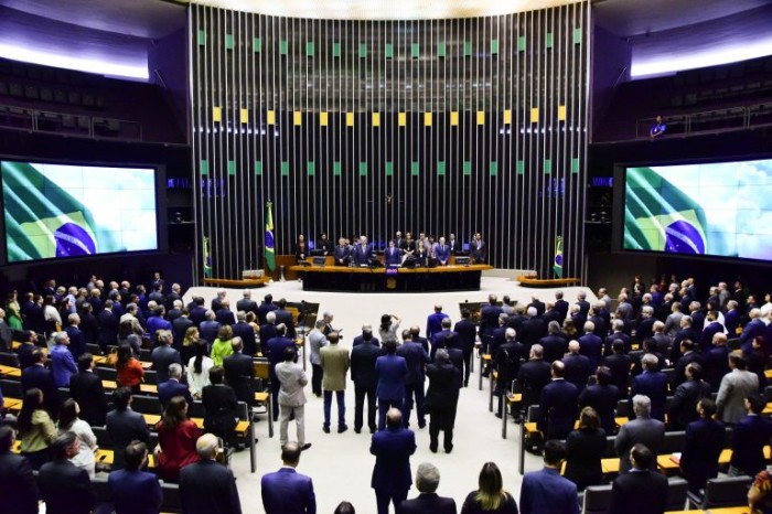 Indústria destaca reforma tributária como principal prioridade no Legislativo