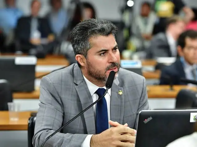 Senado vota indicação de Jorge Messias ao STF e Marcos Rogério confirma voto contrário já antecipado