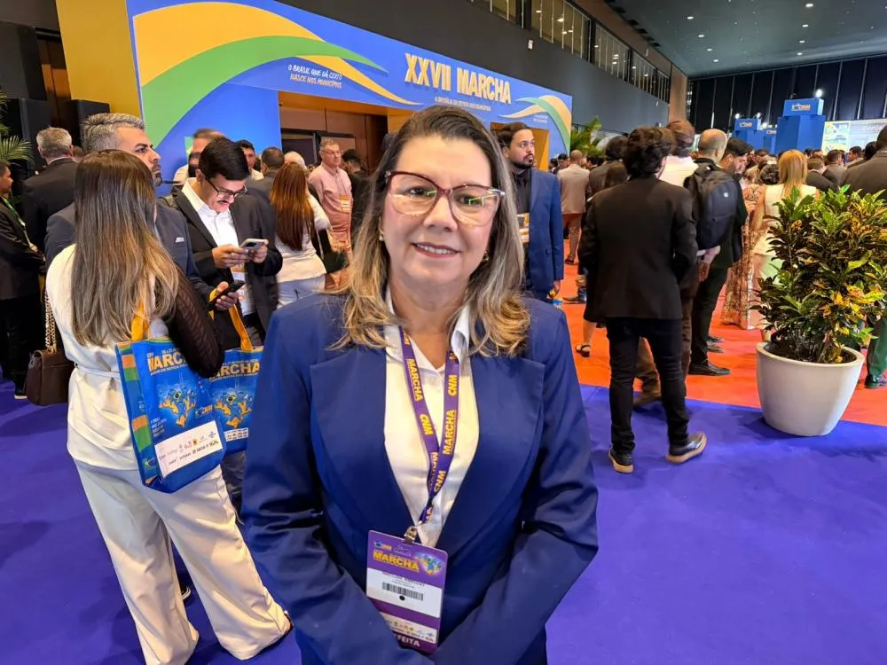 Prefeita Marcilene, de Pimenta Bueno, destaca importância da Marcha dos Prefeitos durante evento em Brasília