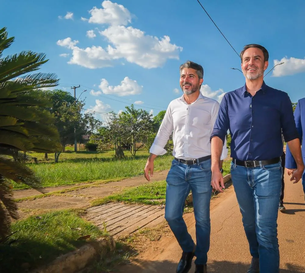 Ao lado de Léo Moraes, Marcos Rogério destaca educação como prioridade: “O povo merece investimentos que ajudem a construir um futuro melhor”