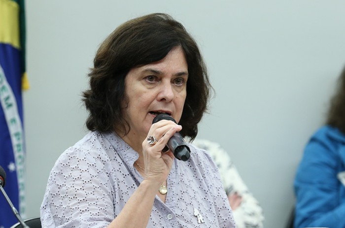 CAS fará audiência pública com Nísia Trindade na quarta