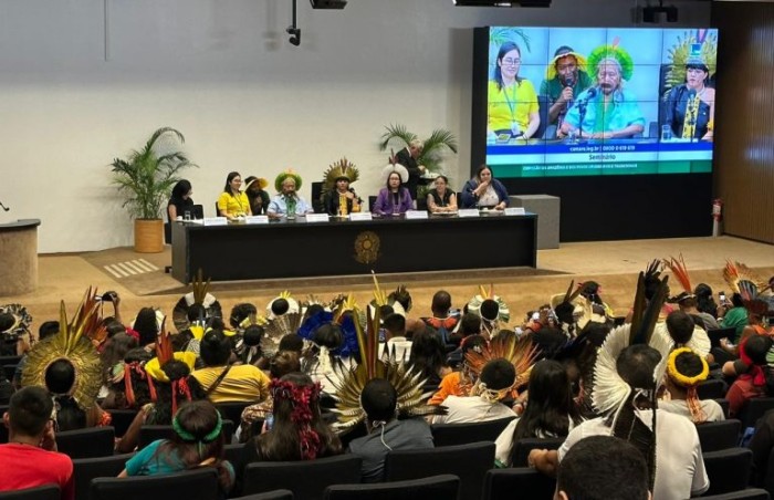 Debatedores defendem união de povos originários e tradicionais para evitar perda de direitos