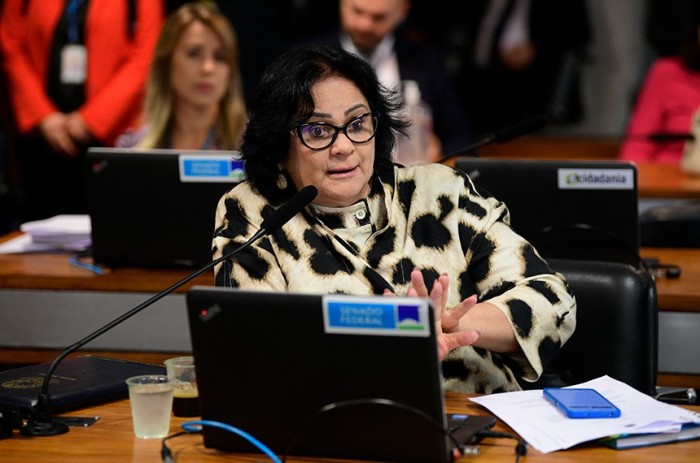 CAS aprova fixação dos direitos de crianças em estabelecimentos de saúde