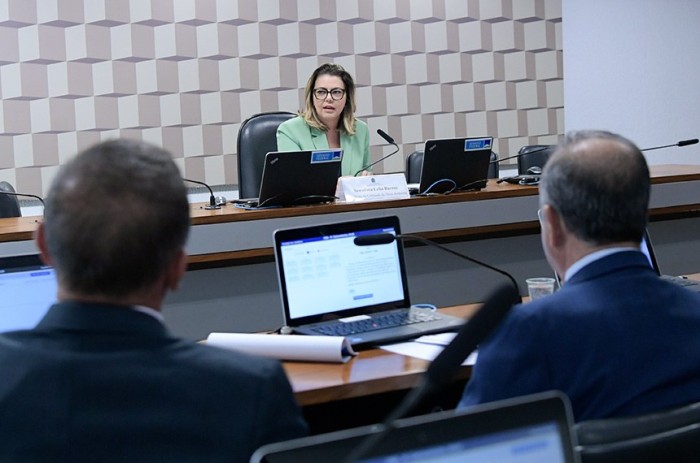 CMA analisa obrigatoriedade de denúncia de maus-tratos a animais em condomínios