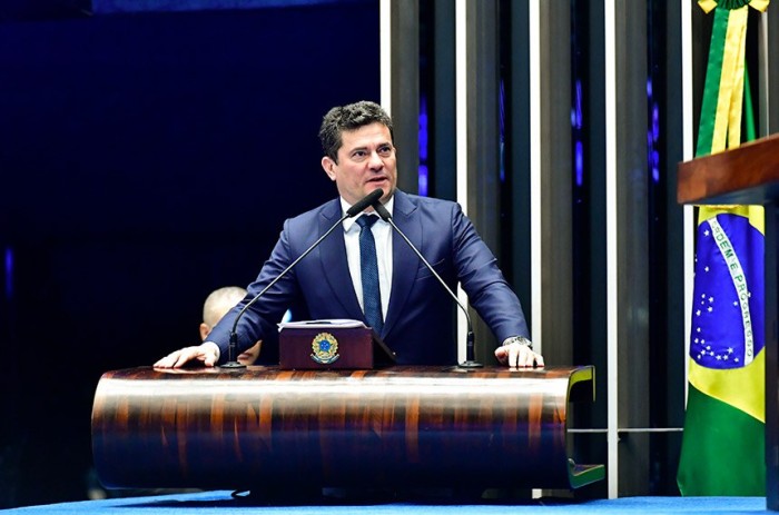 Moro anuncia proposta de confiscar bens mesmo em casos de absolvição por tráfico